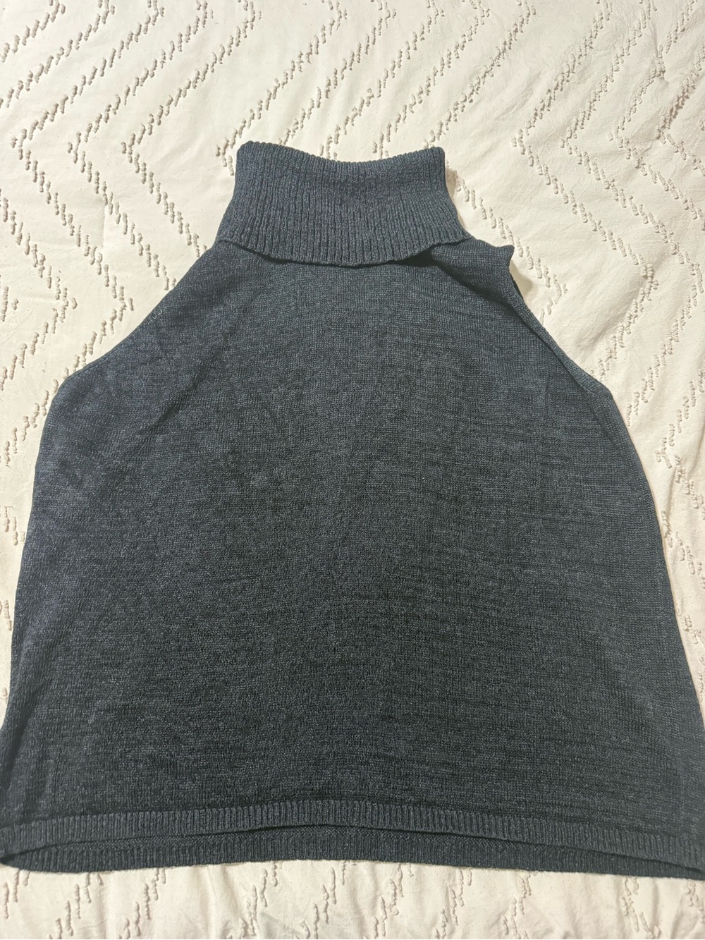 Preston & York Black Sleeveless Cowl Turtleneck Sweater